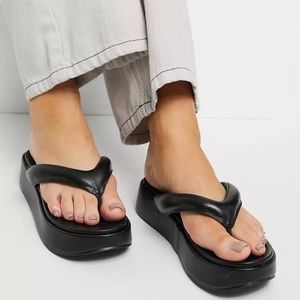 thong platform sandals